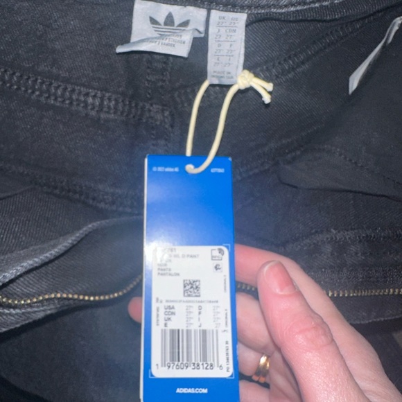 Brand new adidas wide leg jeans with tag - Picture 9 of 9